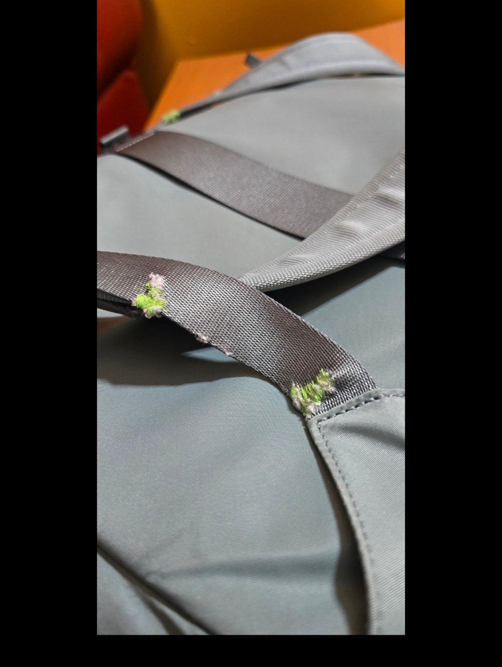 Lululemon Crew Backpack in light green/sage 22L - Picture 7 of 14
